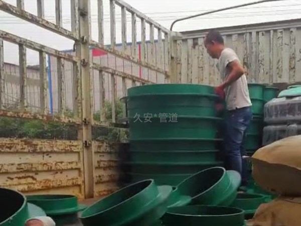 刚性防水套管装车